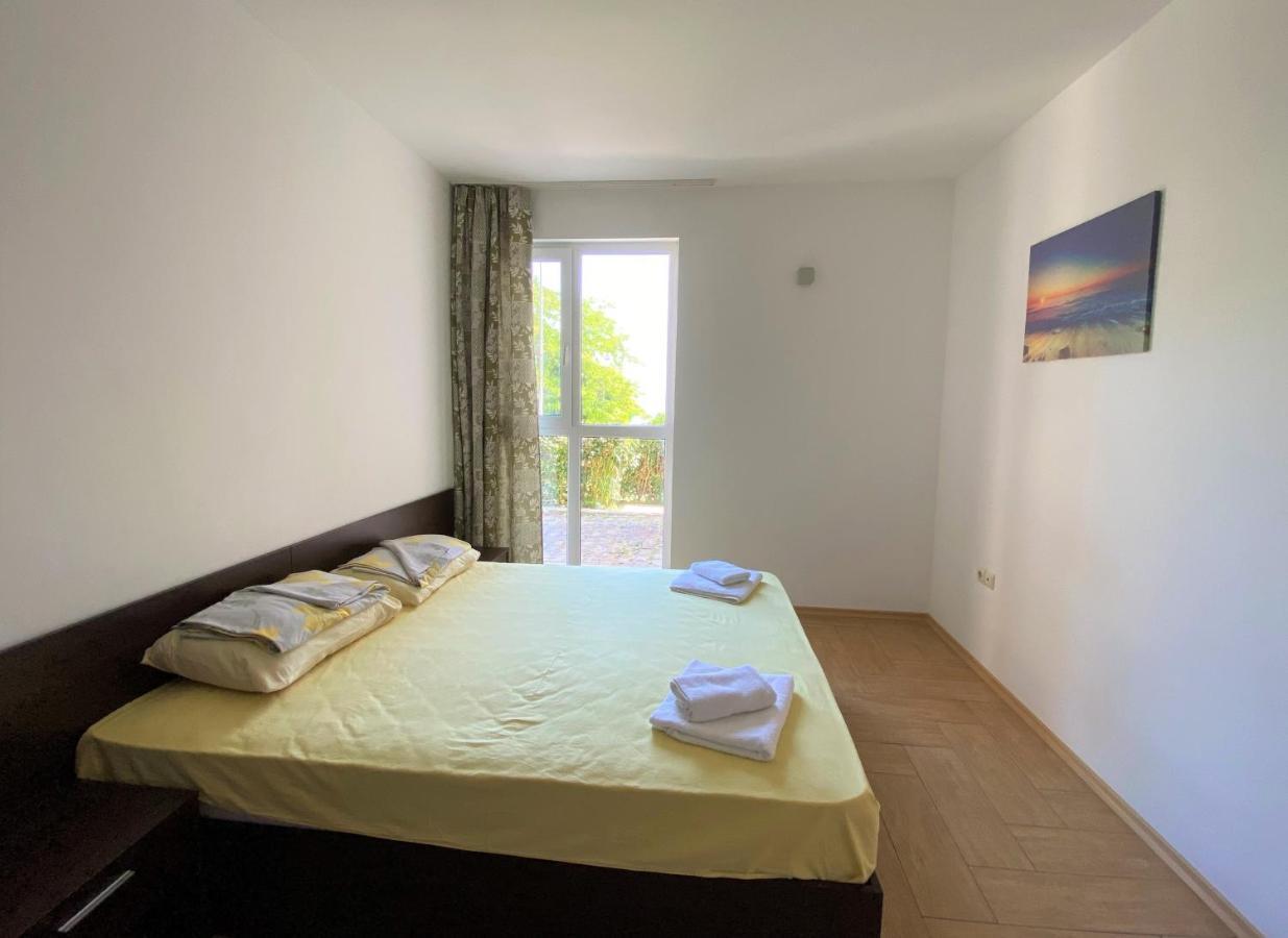 Panorama Kabakum Apartments - Free Parking Golden Sands Eksteriør billede
