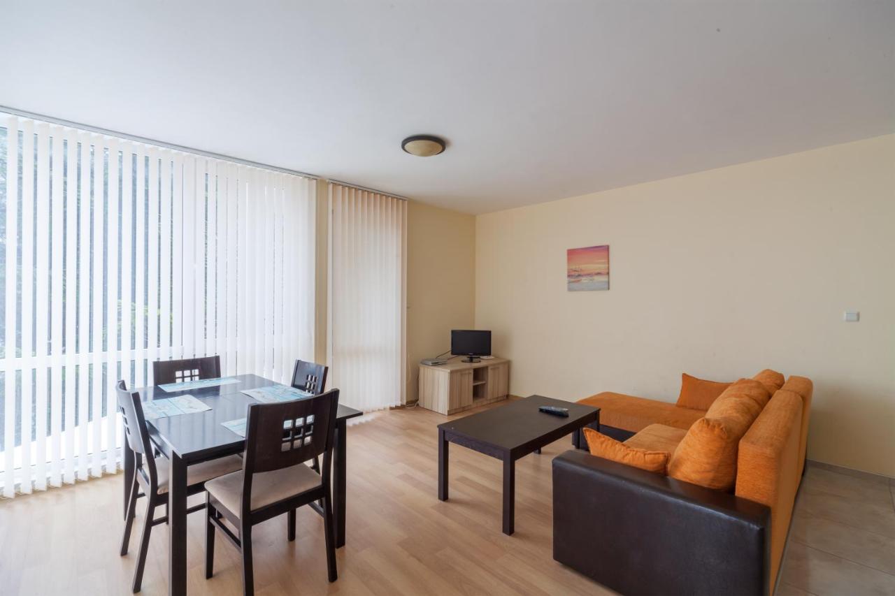 Panorama Kabakum Apartments - Free Parking Golden Sands Eksteriør billede
