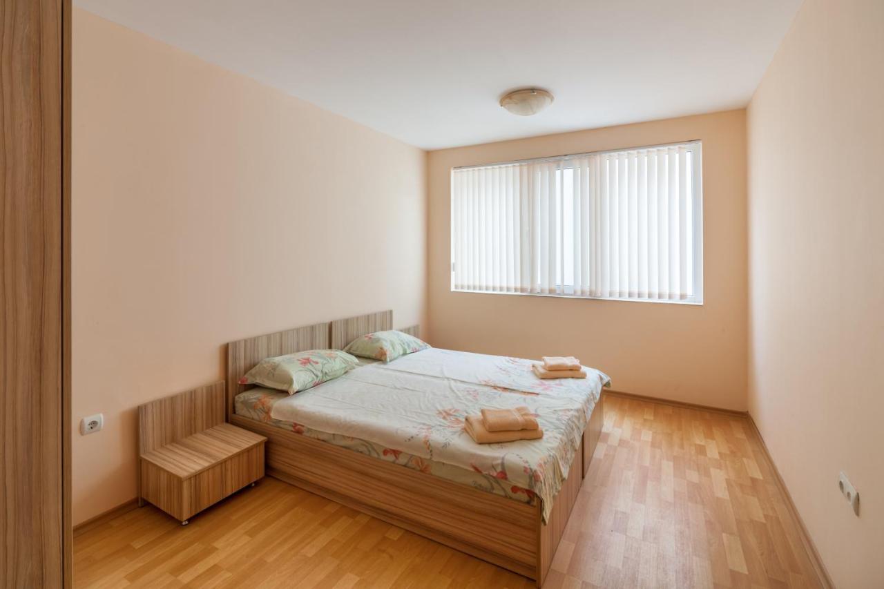 Panorama Kabakum Apartments - Free Parking Golden Sands Eksteriør billede